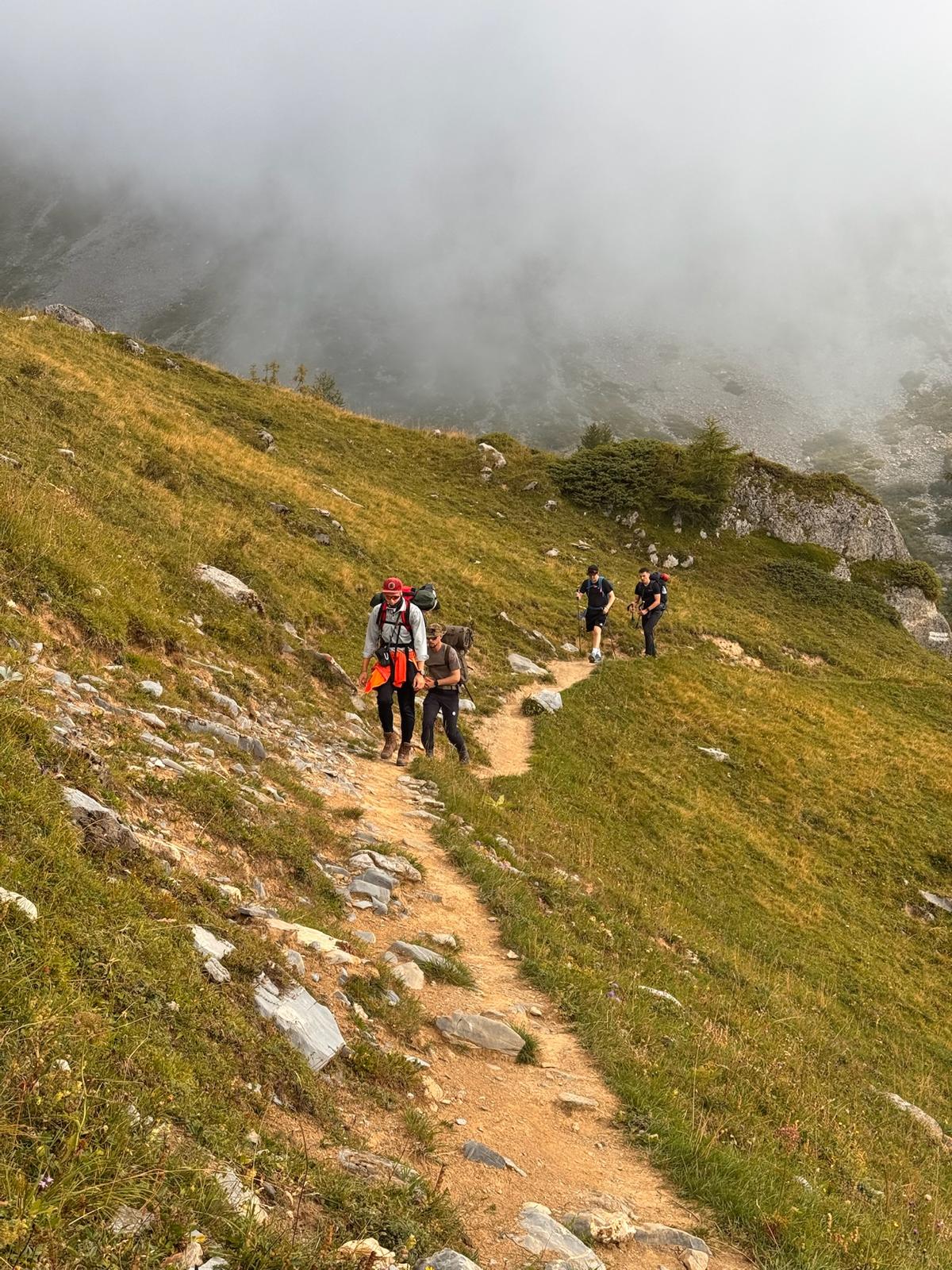 Noah Ediz: Hiking Trip